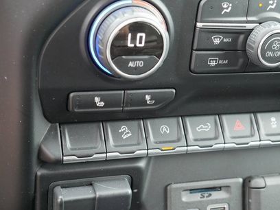 Used 2021 Chevrolet Silverado 1500 LT w/ All Star Edition Plus