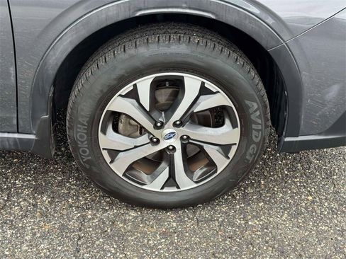 Used 2021 Subaru Outback Limited image 10