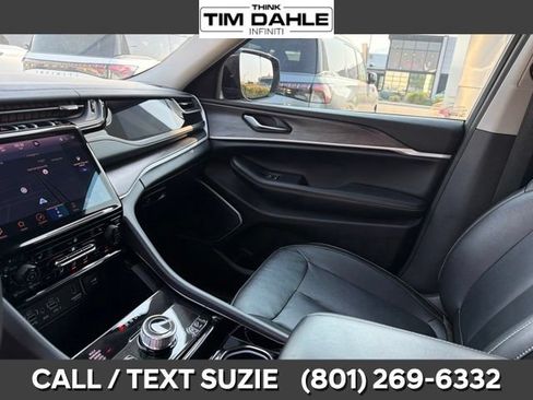 Used 2022 Jeep Grand Cherokee Limited 4xe AWD/4WD image 13