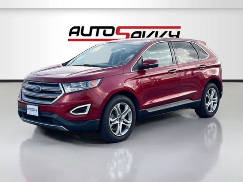 Used 2016 Ford Edge Titanium w/ Technology Package FWD image 3