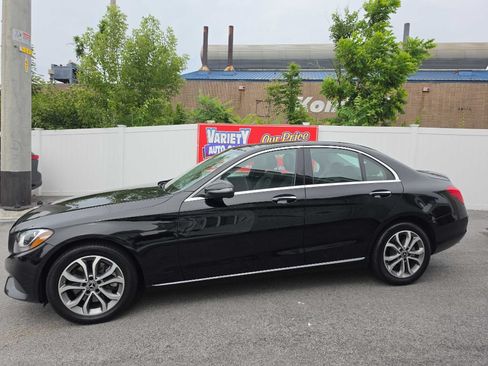 Used 2018 Mercedes-Benz C 300 4MATIC Sedan image 11