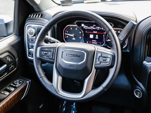 Used 2022 GMC Sierra 2500 Denali image 16