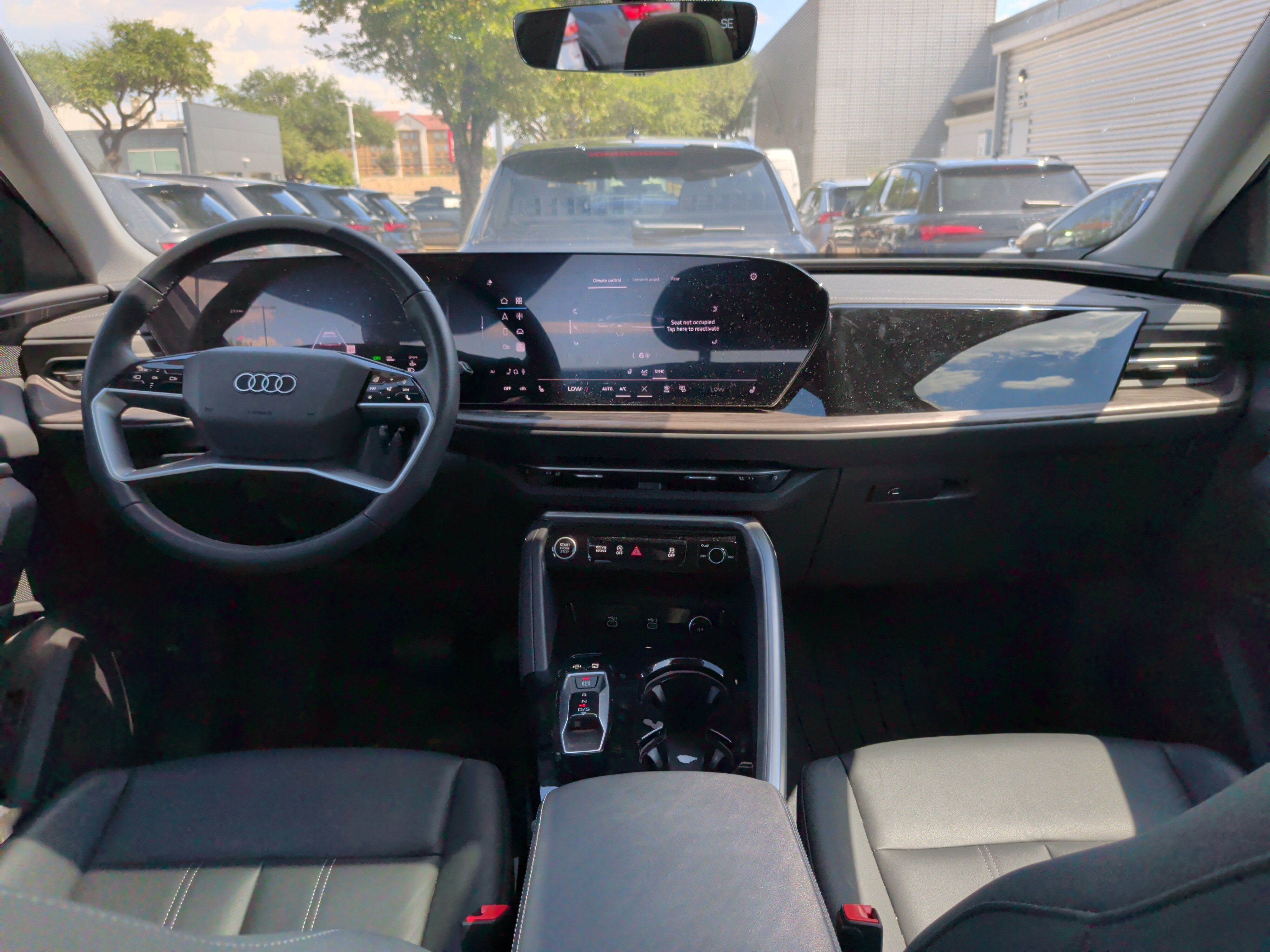 Used 2025 Audi Q5 Premium w/ Convenience Package AWD/4WD image 24
