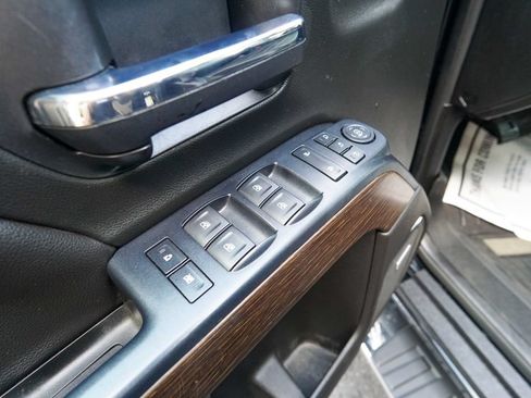 Used 2018 GMC Sierra 3500 Denali w/ Duramax Plus Package AWD/4WD image 16