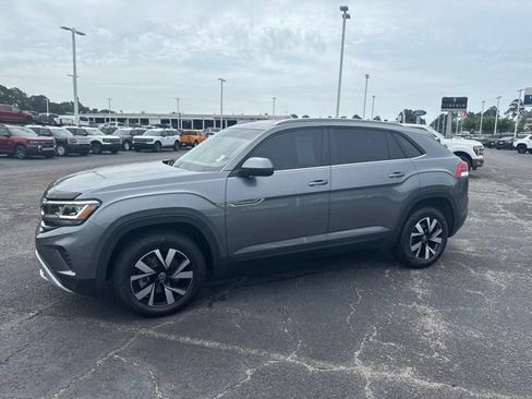 Used 2020 Volkswagen Atlas Cross Sport SE AWD/4WD image 9