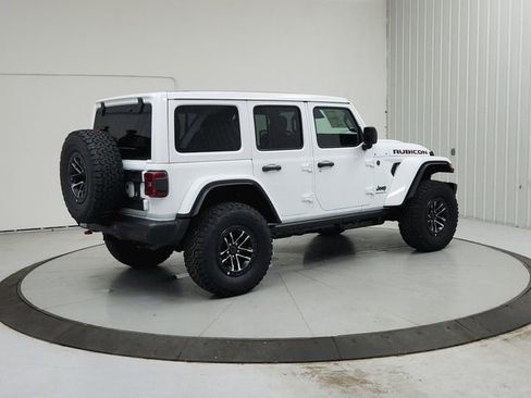 New 2026 Jeep Wrangler Unlimited Rubicon AWD/4WD image 7