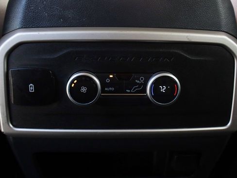 Used 2022 Ford Expedition XLT AWD/4WD image 42