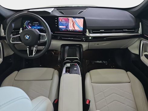 Used 2026 BMW X1 xDrive28i w/ Technology Package AWD/4WD image 12
