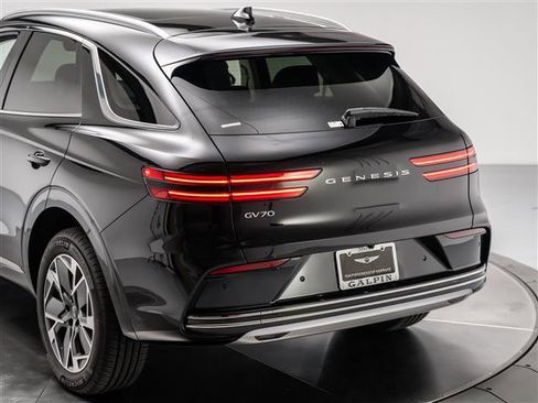 New 2026 Genesis Electrified GV70 image 30