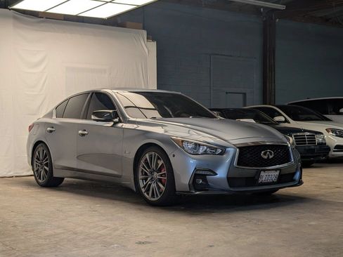 Used 2018 INFINITI Q50 Red Sport 400 w/ Sensory Package (Sport) RWD image 1