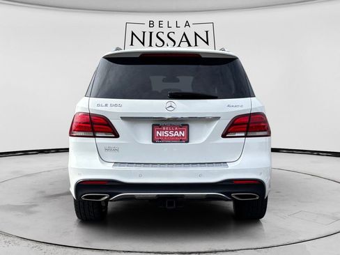 Used 2017 Mercedes-Benz GLE 350 4MATIC image 4