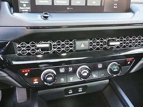 Used 2024 Honda Accord EX-L image 28