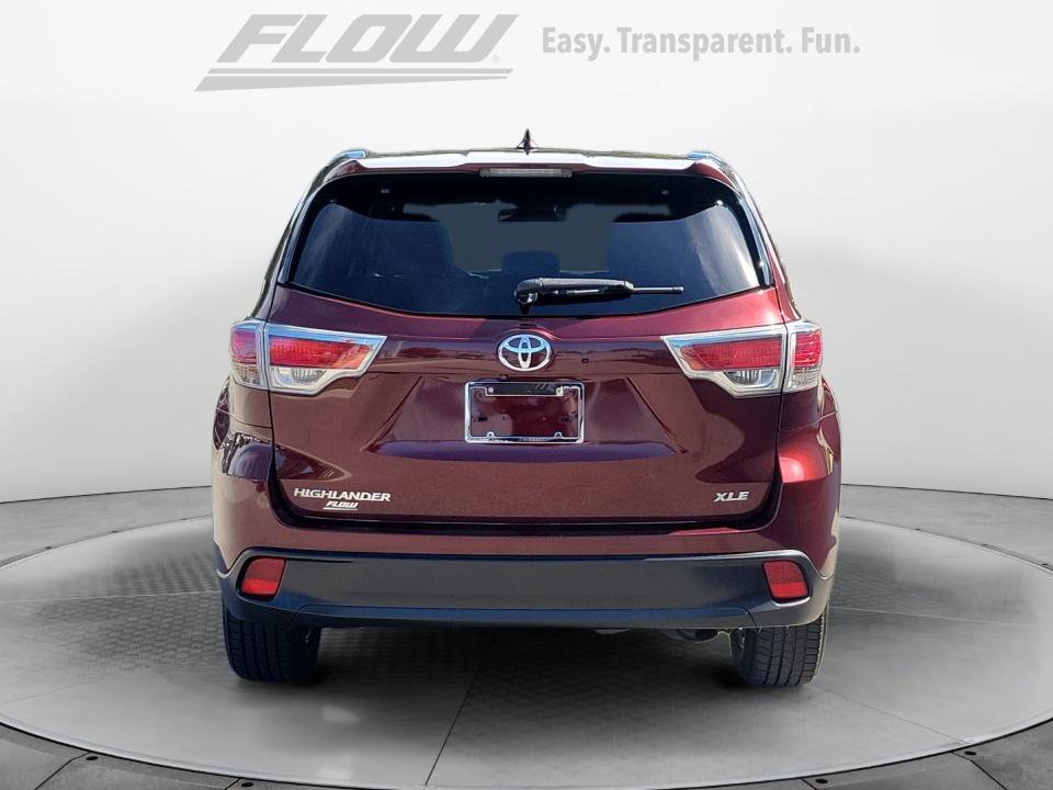 Used 2014 Toyota Highlander XLE FWD image 8