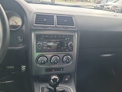 Used 2013 Dodge Challenger R/T RWD image 22