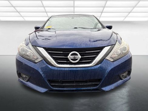 Used 2018 Nissan Altima 2.5 SR w/ SR Special Edition image 10