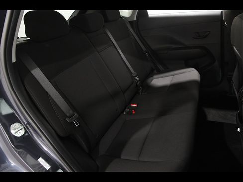 Certified 2025 Hyundai Kona SEL AWD/4WD image 19