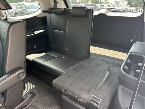 Used 2024 Toyota Grand Highlander AWD image 17