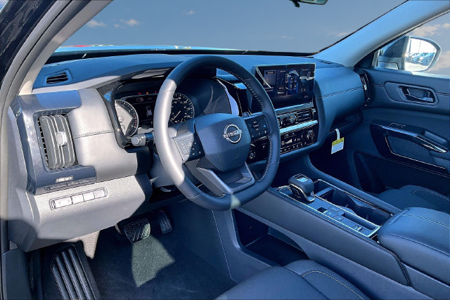 New 2026 Nissan Pathfinder SV FWD image 7