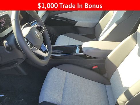 New 2026 Volkswagen ID.4 Pro RWD image 17