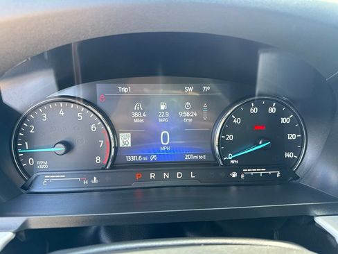 Used 2024 Ford Explorer XLT w/ Equipment Group 202A AWD/4WD image 29