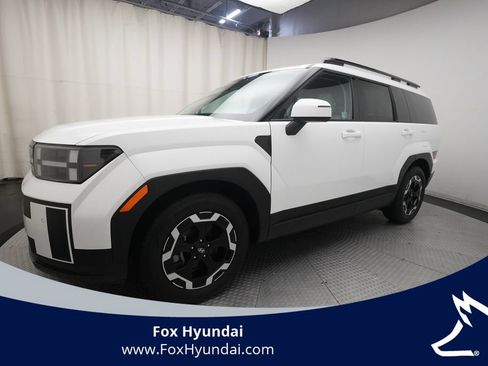 Used 2024 Hyundai Santa Fe SEL FWD image 1