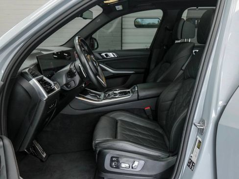 Used 2025 BMW X5 M60i AWD/4WD image 15