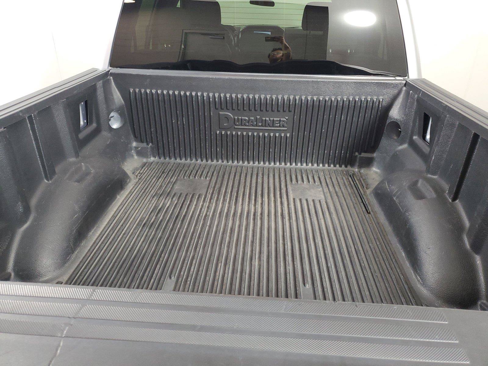 Used 2022 Ford F150 XLT w/ Trailer Tow Package AWD/4WD image 9