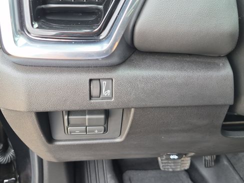 Used 2026 GMC Canyon Elevation w/ Convenience Package RWD image 26