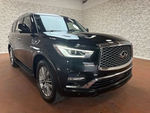 Used 2019 INFINITI QX80 Luxe RWD image 7