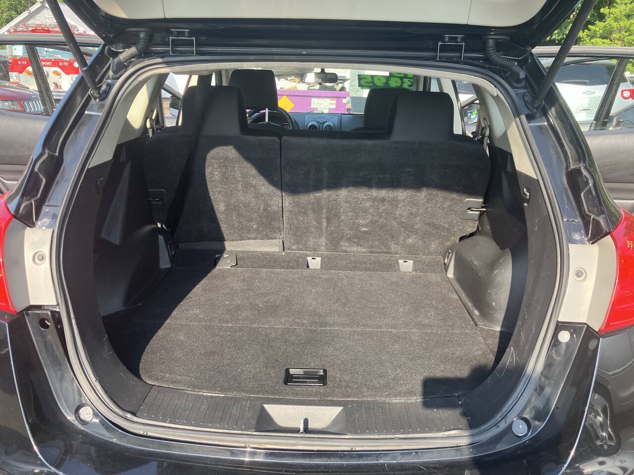 Used 2015 Nissan Rogue S w/ Convenience Package AWD/4WD image 29