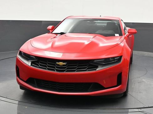 Used 2023 Chevrolet Camaro LS RWD image 9