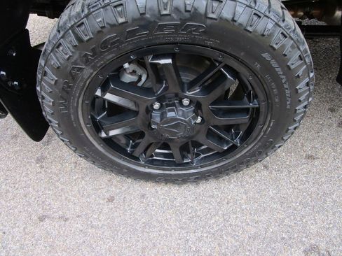 Used 2021 Toyota Tundra SR5 image 14