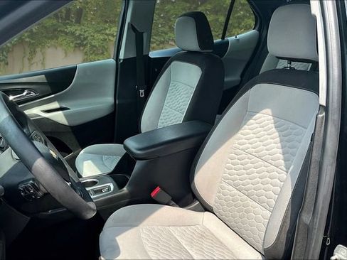 Used 2020 Chevrolet Equinox LS AWD/4WD image 20