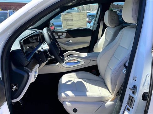 New 2026 Mercedes-Benz GLS 450 4MATIC image 14