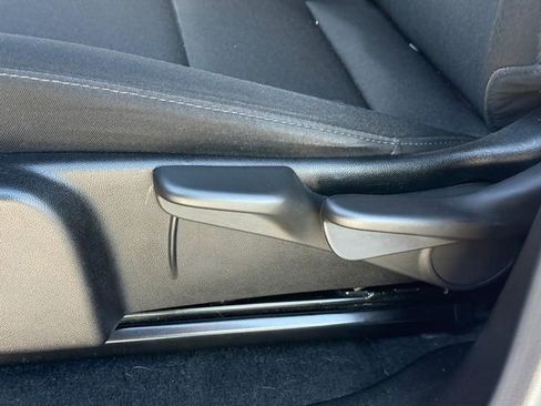 Used 2024 Chevrolet Colorado W/T w/ WT Convenience Package image 18