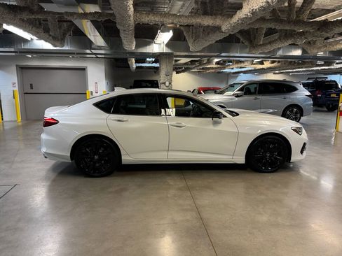 Certified 2022 Acura TLX Technology Package image 6