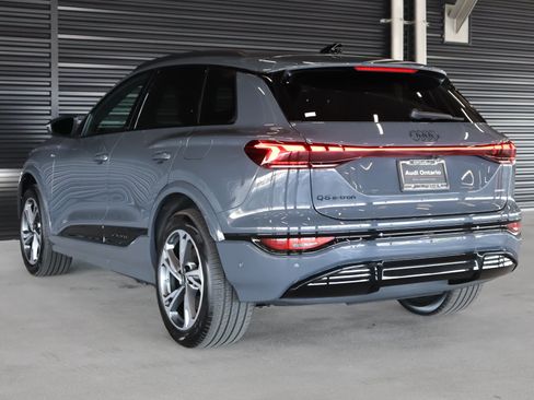 New 2027 Audi Q6 e-tron Premium Plus AWD/4WD image 2