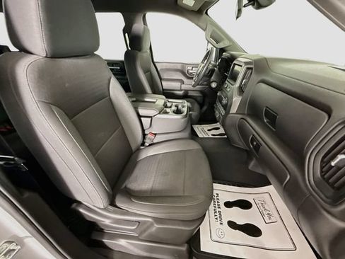Used 2022 Chevrolet Silverado 1500 Custom w/ Safety Confidence Package AWD/4WD image 25