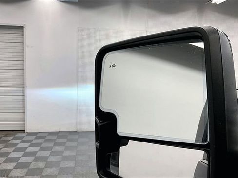 Used 2024 GMC Sierra 2500 Denali w/ Technology Package image 31