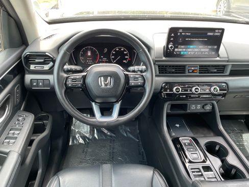 Used 2023 Honda Pilot EX-L image 9