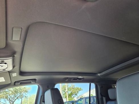 New 2026 Chevrolet Suburban RST w/ Comfort Package AWD/4WD image 25