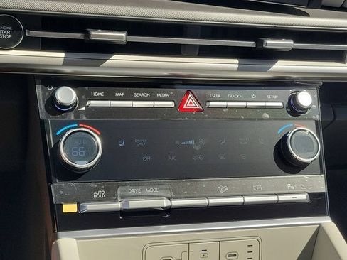New 2026 Hyundai Santa Fe SEL FWD image 13