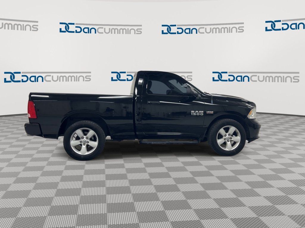 Used 2014 RAM 1500 Express RWD image 9