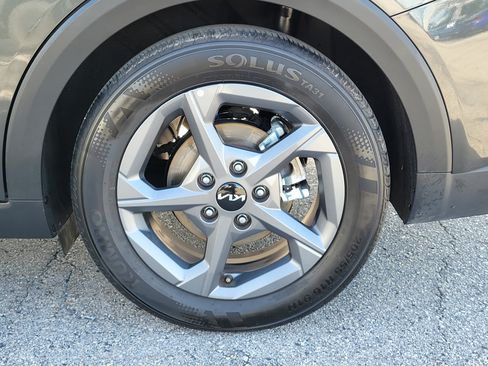 Used 2025 Kia K4 FWD image 9