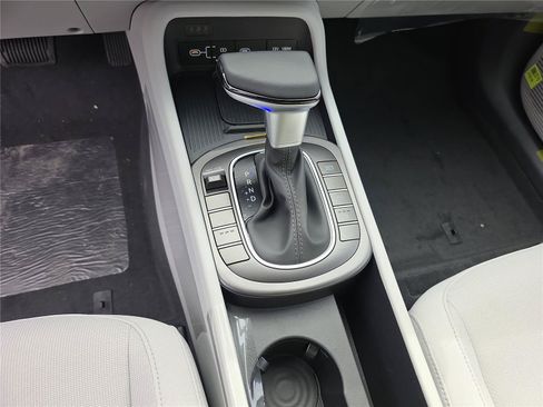 New 2026 Hyundai Kona SEL Sport FWD image 18