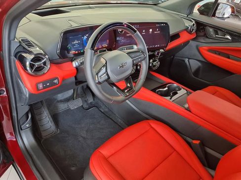 New 2026 Chevrolet Blazer EV SS image 7