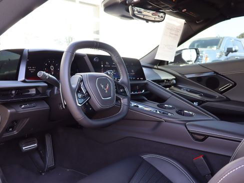 Used 2026 Chevrolet Corvette Stingray Preferred Cpe w/ Z51 Performance Package image 12