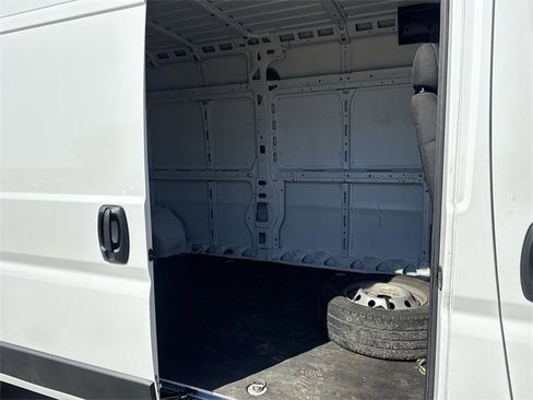 Used 2023 RAM ProMaster 2500 image 29