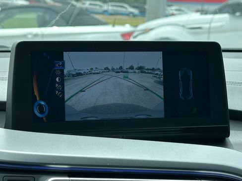 Used 2016 BMW i8 AWD/4WD image 23