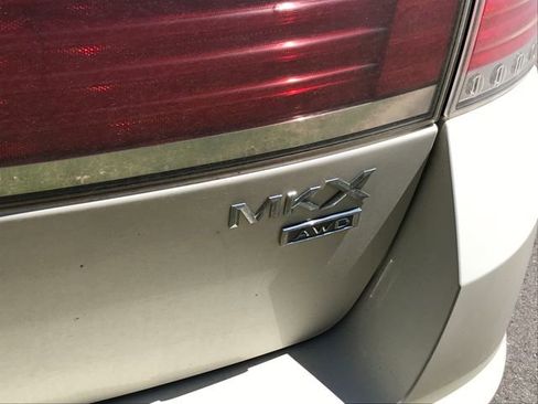 Used 2008 Lincoln MKX AWD image 12